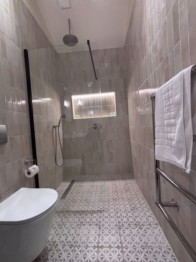 Bathroom 3, The Stables at Minstrel Court, Cambridgeshire