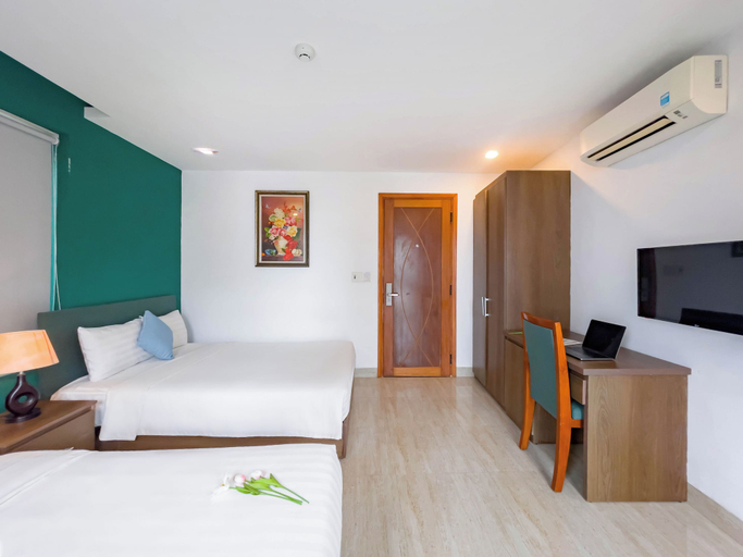 Bedroom 9