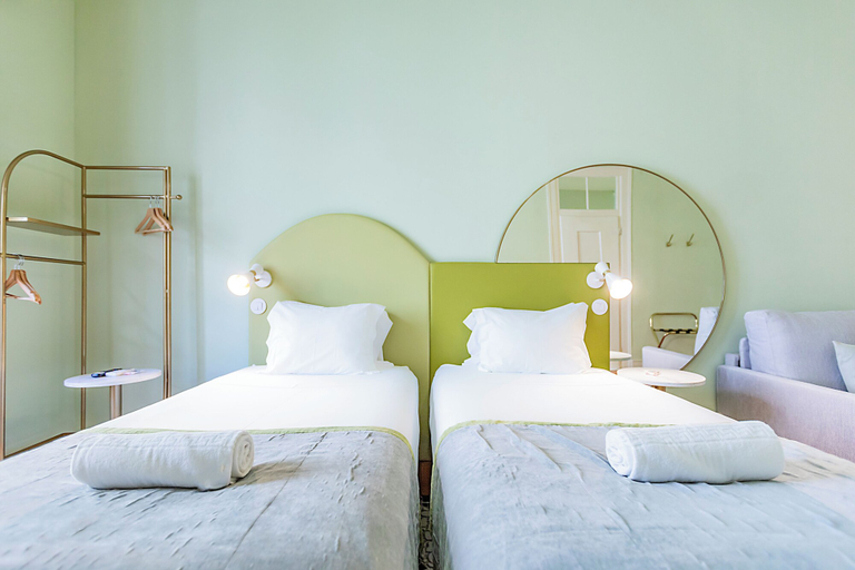 Bedroom 2, LR Guest House, Lisbon