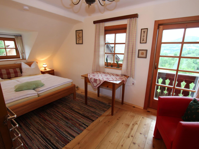 Bedroom 3, Peaceful Cottage near Ski Area in Gmünd, Spittal an der Drau