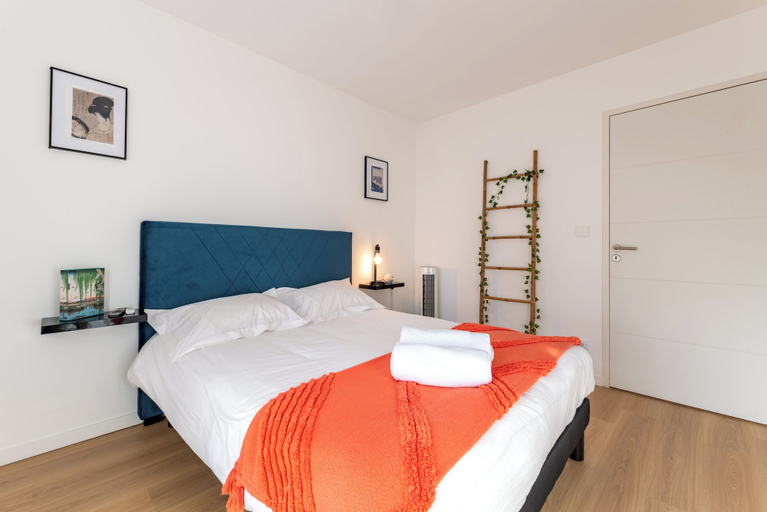 Bedroom 4, Rouen Seine View Apartment, Seine-Maritime