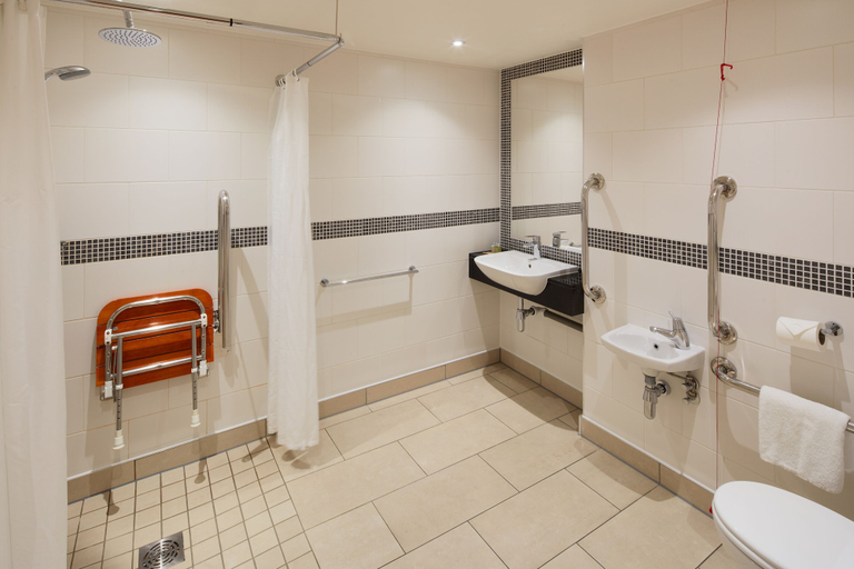 Bathroom 5, Marlin Waterloo, London