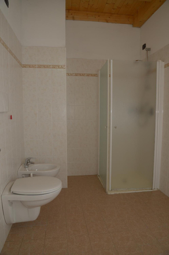 Bathroom 3, Agriturismo Girardelli, Trento
