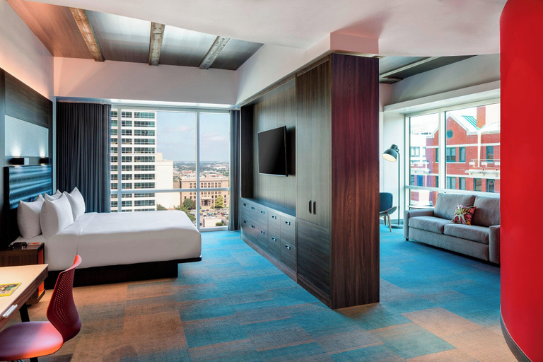 Bedroom 3, Aloft by Marriott Fort Worth Downtown, Fort Worth