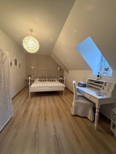 Bedroom 4, Château de Grèges, Seine-Maritime