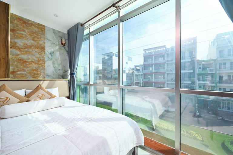 Bedroom 9