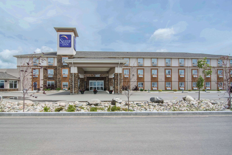 Exterior & Views 2, Sleep Inn Regina East, Division No. 6