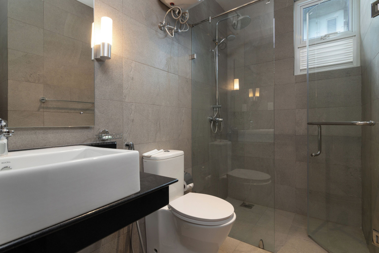 Bathroom 3, Oceanfront Condos Nilaveli by ICC, Kuchchaveli