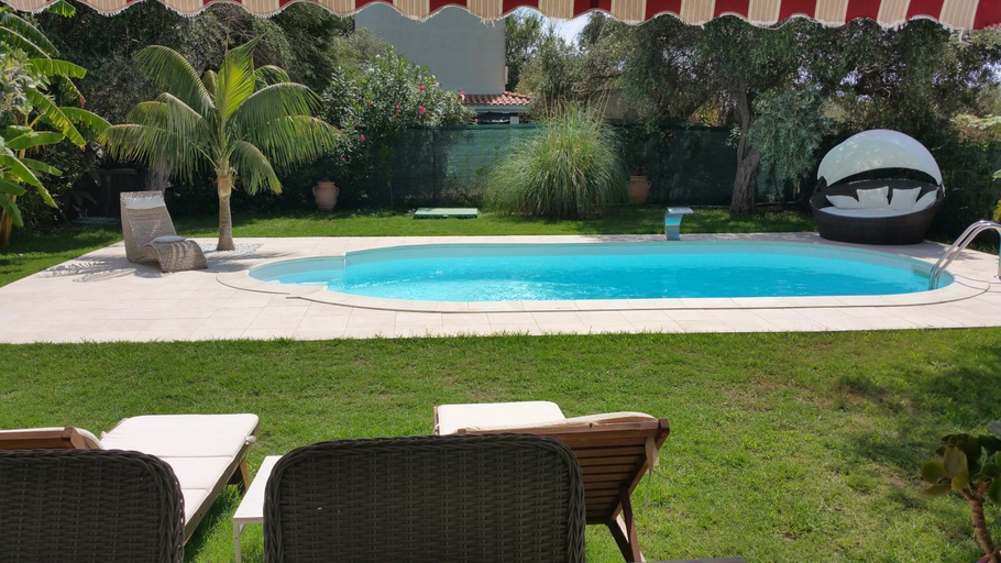 Others 4, Villa Ines con piscina sud Sardegna, Cagliari