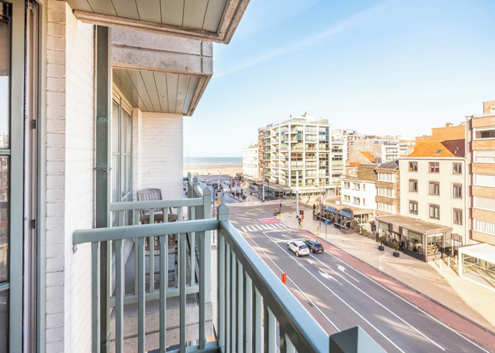 Property grounds 4, Apartment Near Sandy Beach in Coastal Area, West-Vlaanderen