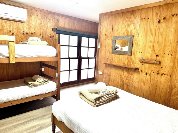 Bedroom 13