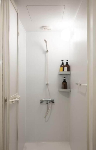 Bathroom 5, UNPLAN Village Hakuba – Hostel, Otari