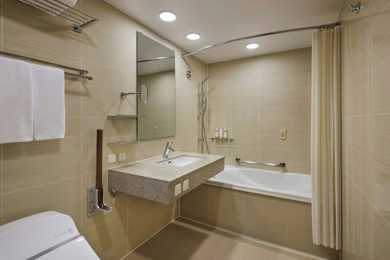 Bathroom 5, Four Points Flex by Sheraton Osaka Kitahama, Osaka