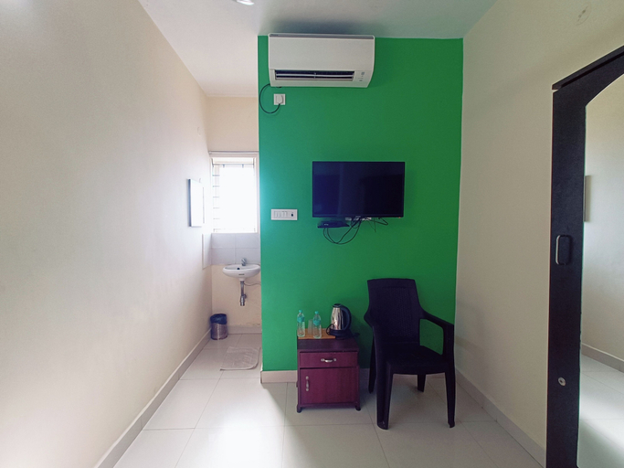 Others 5, Green Tree Hotel, Chennai