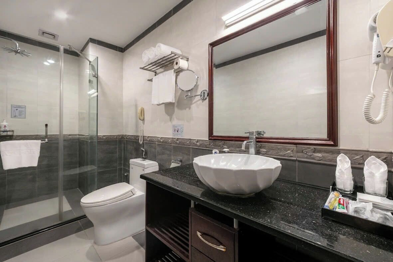 Bathroom 3