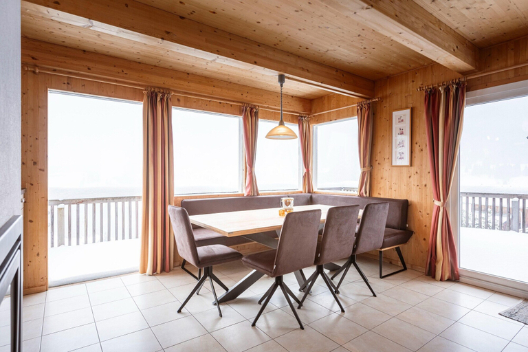 Dining 3, Chalet in Dachstein West With Shared Pool, Hallein