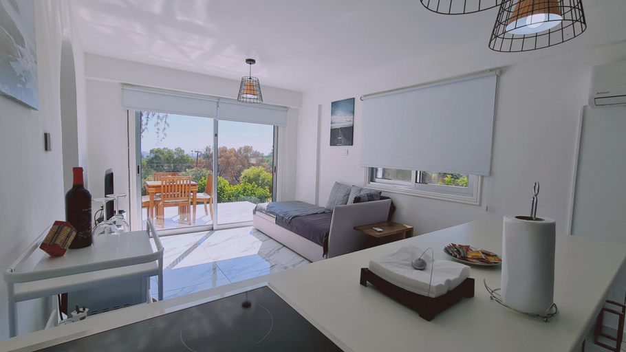 Room 4, 16 PRO - Stay Elias Garden Apartment