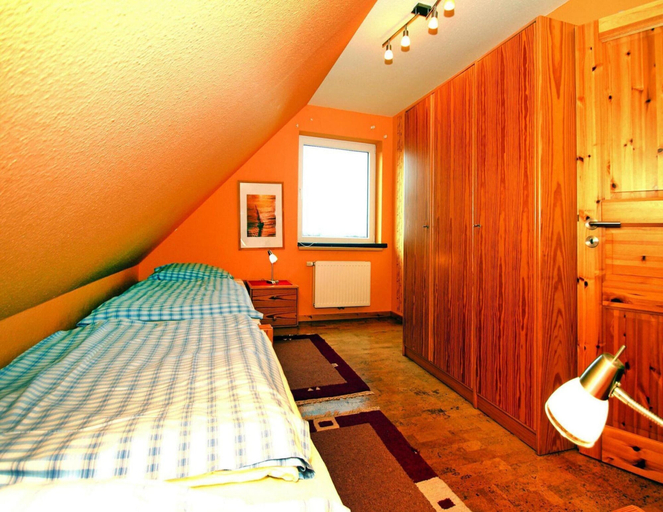 Room 3, Ferienhaus am Deichtor in Nessmersiel, Aurich