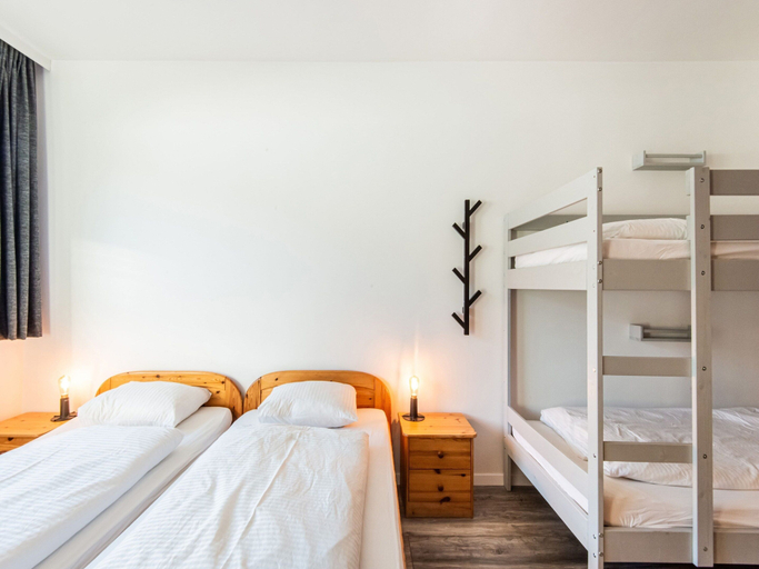 Bedroom 4, Child Friendly Apartment in Zell am See near Lake, Zell am See