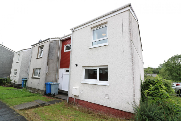 Room 3, Carnoustie House - East Kilbride, South Lanarkshire