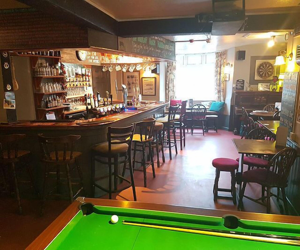Food & Drinks 4, The Halfway House Pub and Kitchen, Cornwall