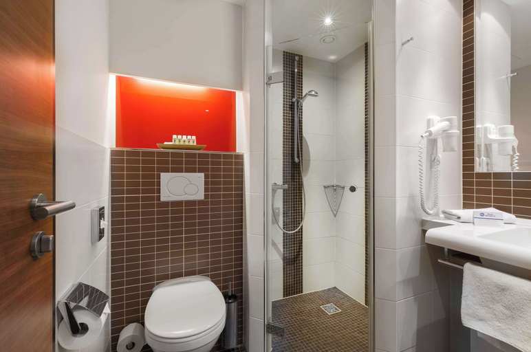 Bathroom 3, Best Western Hotel Bamberg, Bamberg