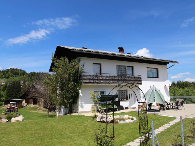 Exterior & Views 1, Apartment in Kottmansdorf near Worthersee, Klagenfurt Land