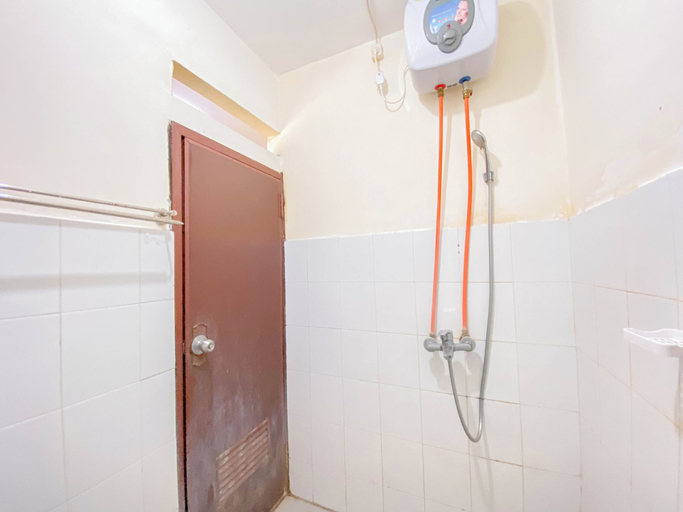 Bathroom 5