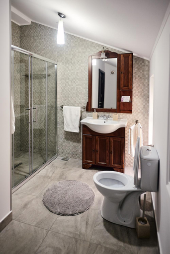 Others 4, La Conac Resort, Hulubesti