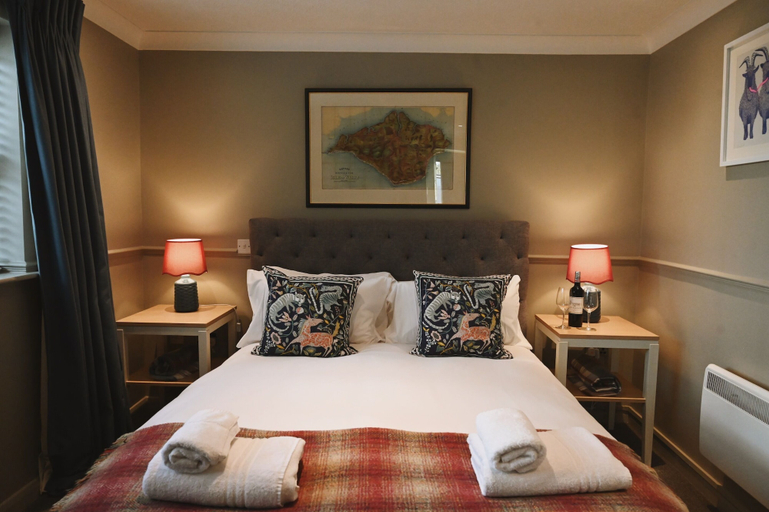 Bedroom 3, St Marys Gate Inn, West Sussex