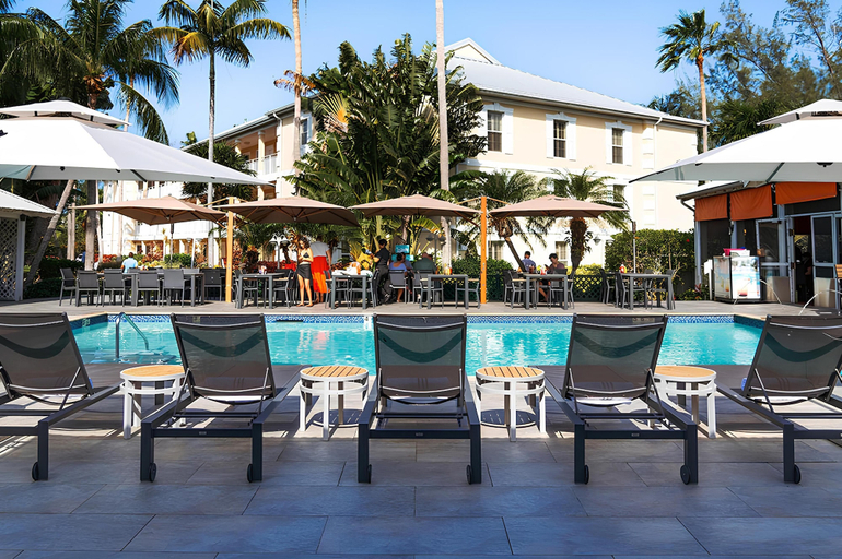 Exterior & Views 2, The Sunshine Hotel and Suites