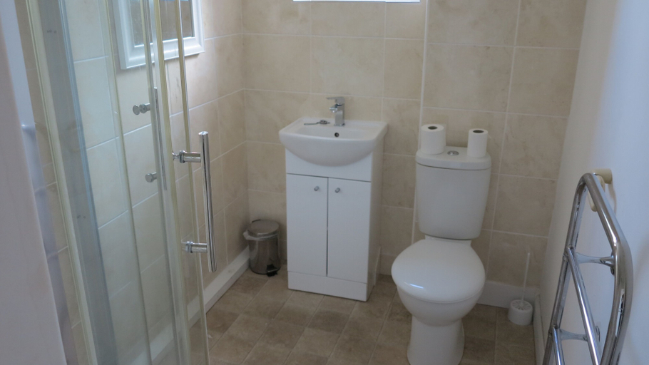 Bathroom, Devoncoast Seaview Apartments, Torbay