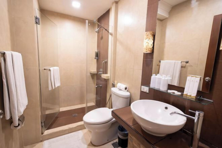 Bathroom 9