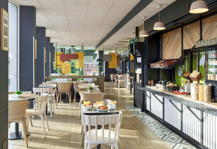 Food & Drinks 5, B&B HOTEL MASSY Gare TGV, Essonne