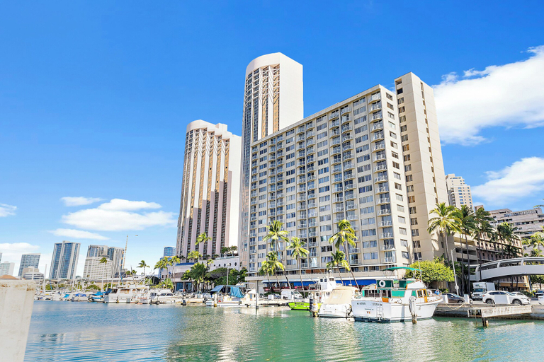 Ilikai Marina Vacations, Honolulu