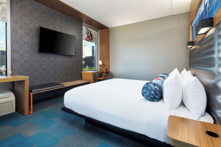 Bedroom 3, Aloft Minneapolis, Hennepin