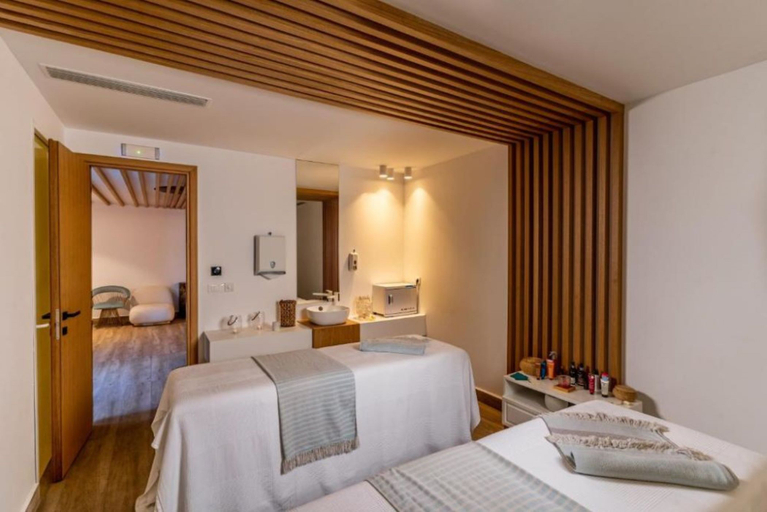 Bedroom, Cresanto Luxury Suites Santorini, South Aegean