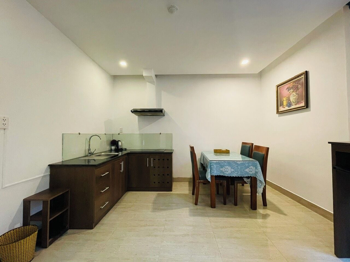 Dining Room 3