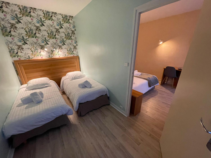 Bedroom 3, Le Relais De La Place, Finistère