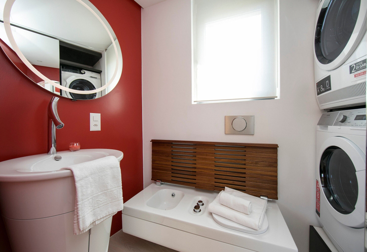 Bathroom 3, Urban Flat Paradiso, Lugano