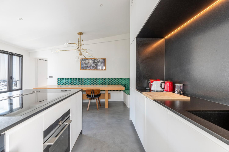 Others 5, Luxury Flat with AC "La-verrere-du-paradis", Paris