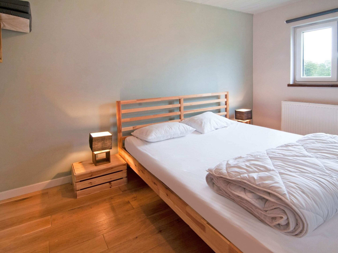 Bedroom 2, Scenic Stay in Xhoffraix, Liège