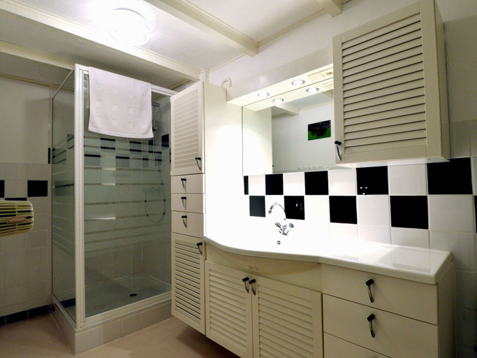 Bathroom 3, Holiday Home in La Roche en Ardennes, Luxembourg