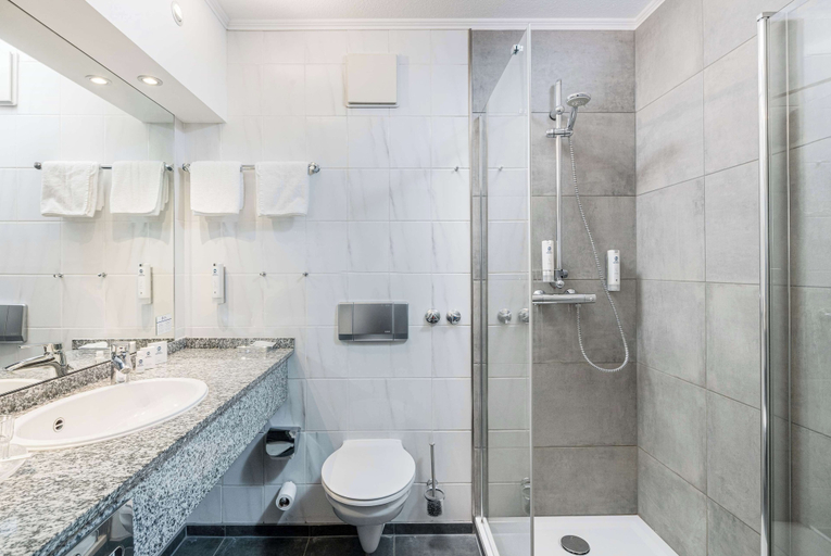 Bathroom 4, Best Western Hotel Am Papenberg, Göttingen