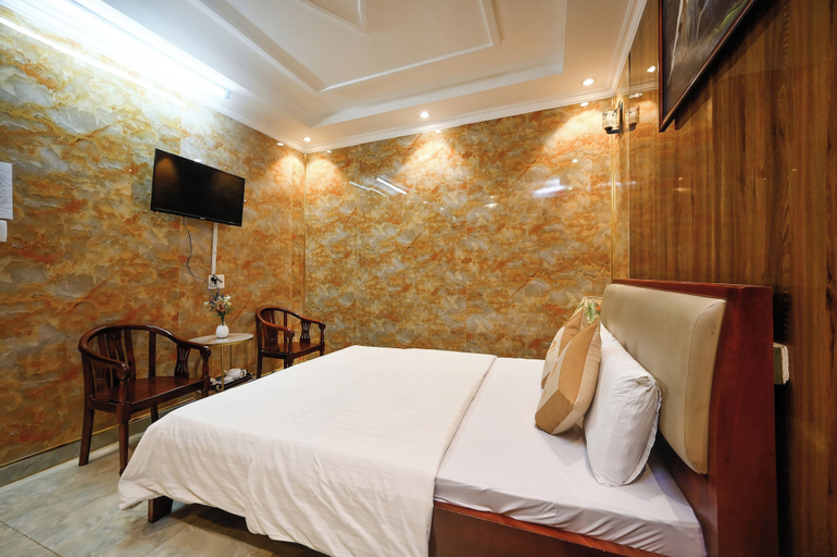 Bedroom 8