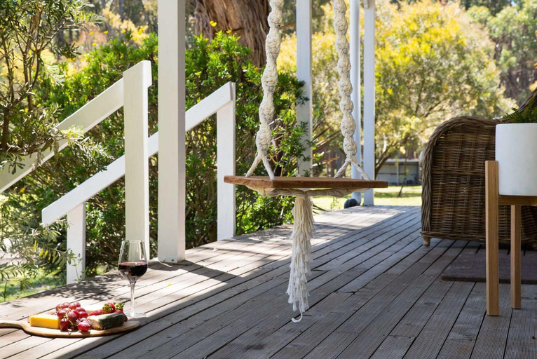 Others 2, Bodhi Daylesford - family friendly group accommodation with pool, Hepburn - East