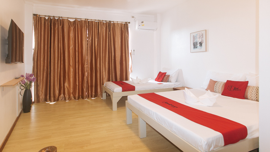 Bedroom 3, RedDoorz @ Garvs Boutique Hotel Boracay, Malay