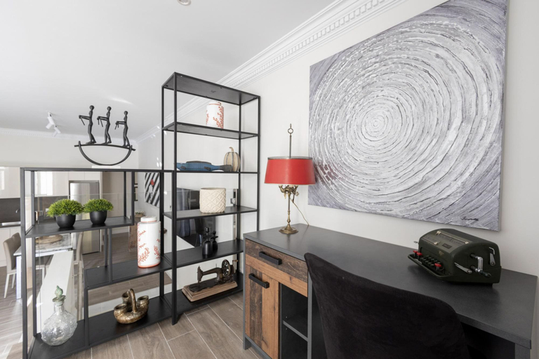 Room 3, Ancient Athens Great Apt Home Office w Acropolis View, Attica