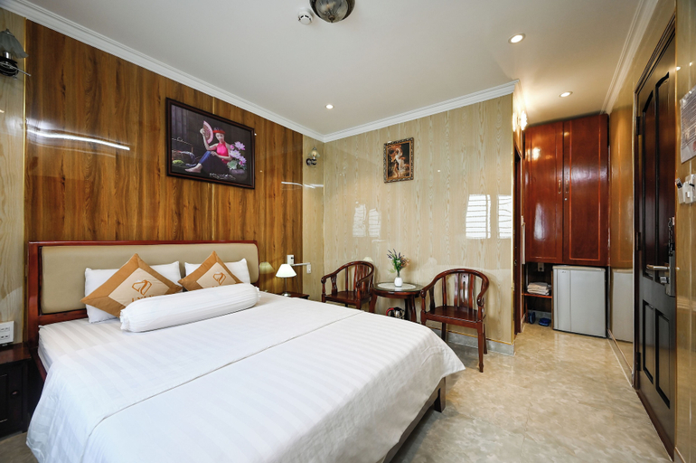Bedroom 30