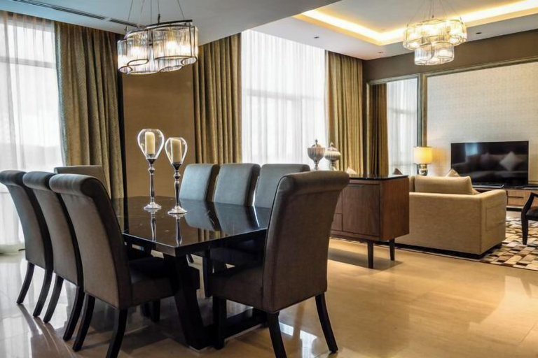 Dining Room 9